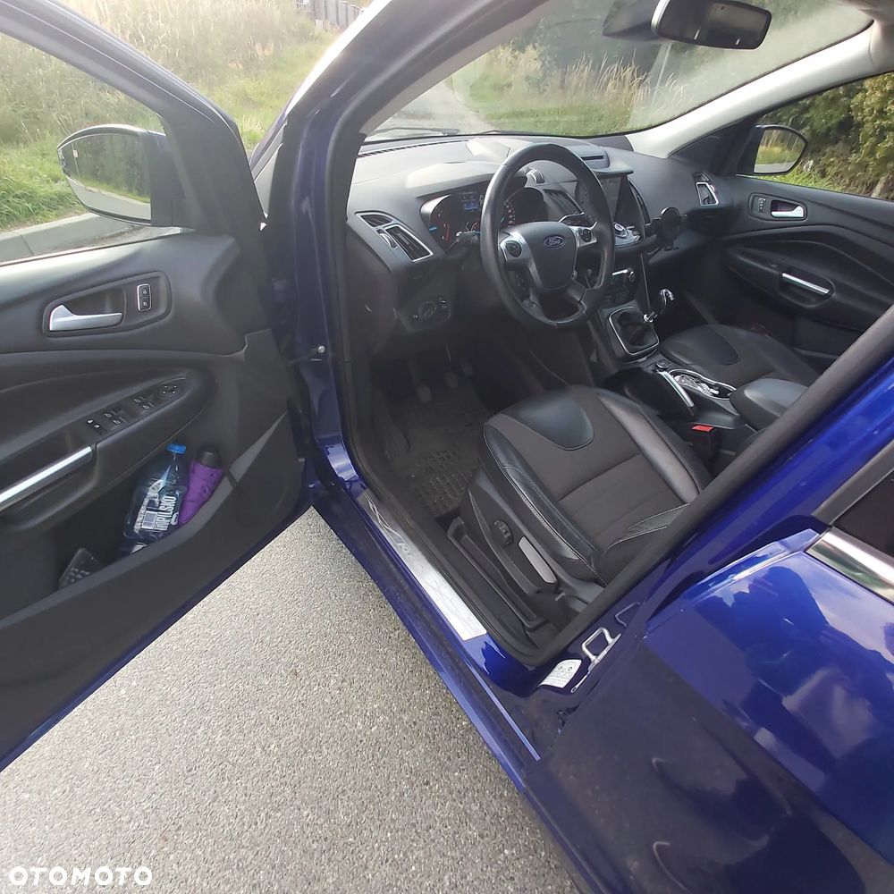 Ford Kuga 2.0 TDCi AWD ST-Line - 6