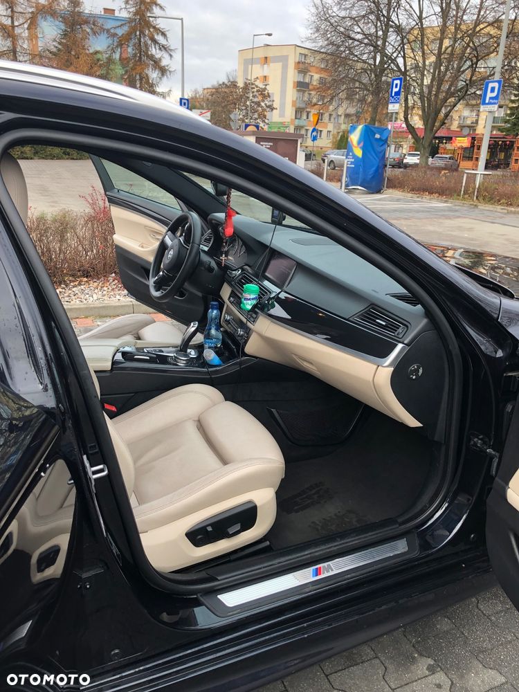 BMW Seria 5 530d xDrive Sport-Aut Luxury Line - 8