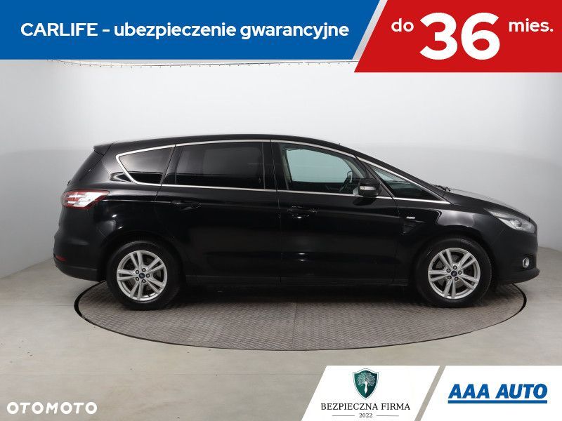 Ford S-Max - 8