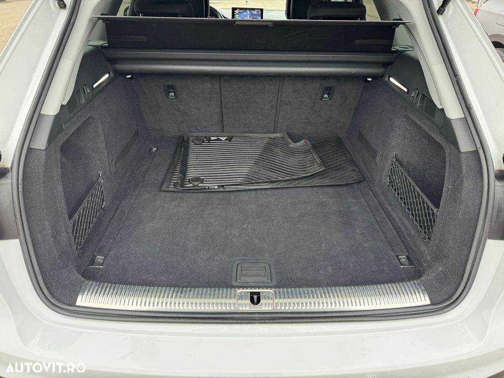 Audi A4 Avant 2.0 40 TDI S tronic MHEV S Line - 39