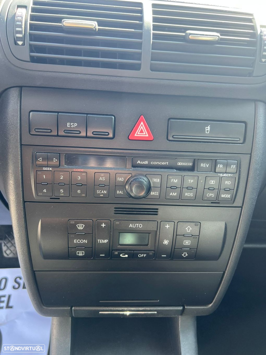 Audi A3 1.6 Ambiente - 25