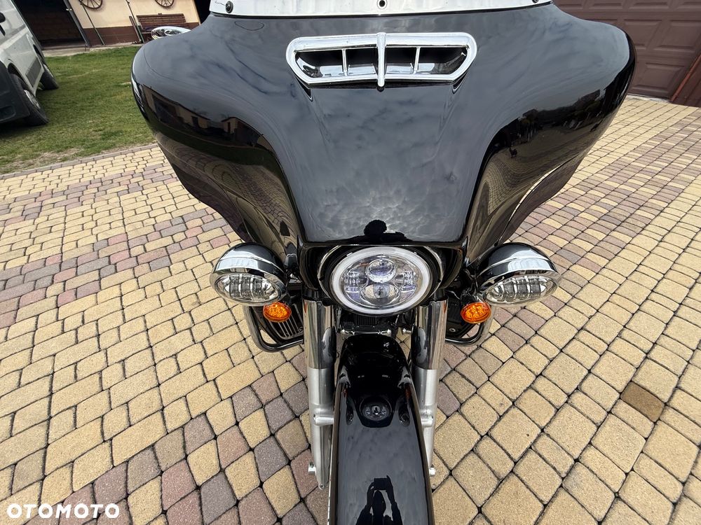 Harley-Davidson Tri Glide - 14