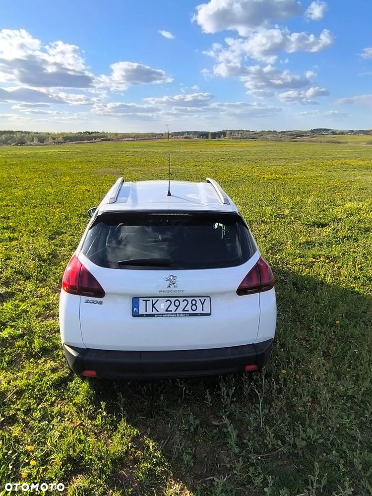 Peugeot 2008 BlueHDi 100 STOP & START Style - 5