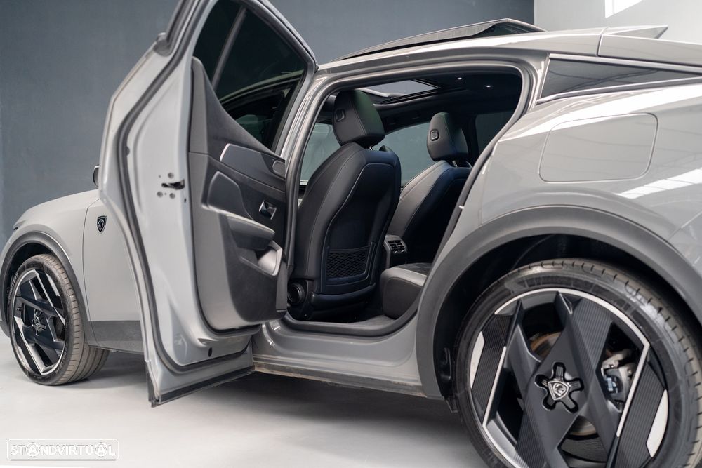 Peugeot 408 1.6 Hybrid GT e-EAT8 - 23