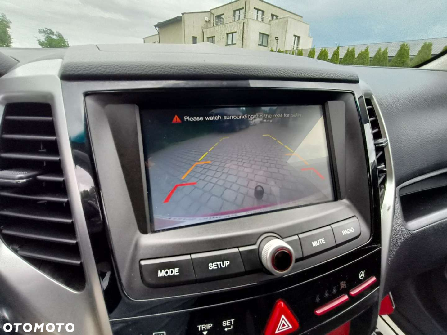 SsangYong/KGM Tivoli - 11