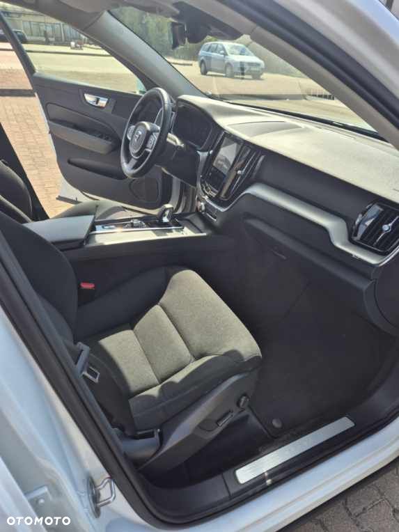 Volvo XC 60 B4 B Inscription - 11