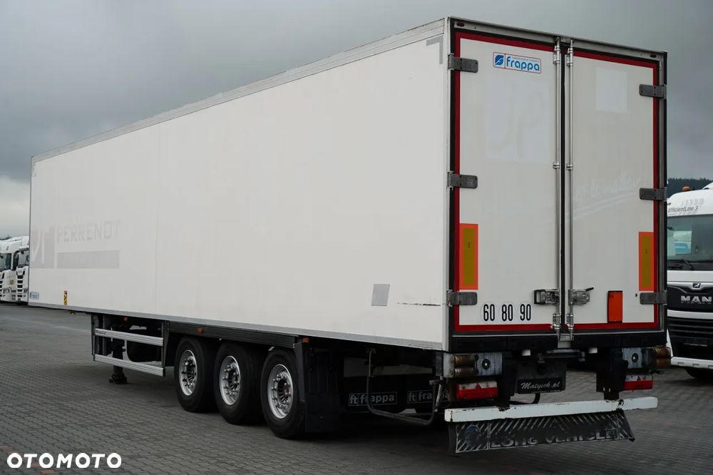 LeciTrailer CHŁODNIA / CARRIER VECTOR 1350  / OŚ PODNOSZONA / OSIE SAF - 4