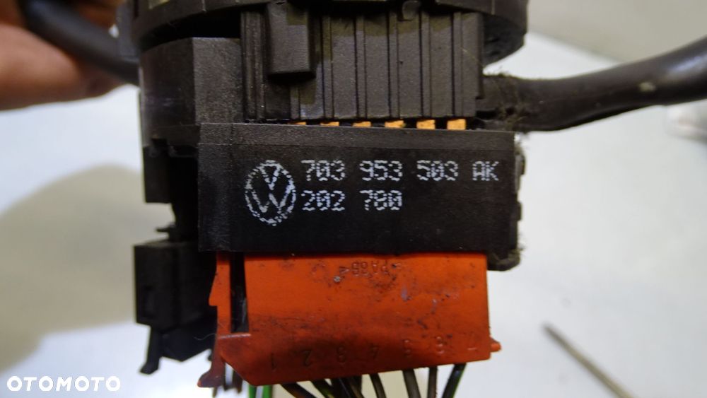 PAJĄK MANETKA VOLKSWAGEN T4 2.4D 703953503AK - 3