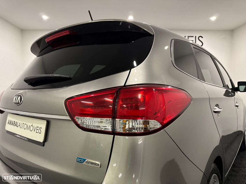 Kia Carens 1.7 CRDi ISG TX - 20