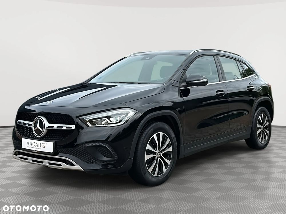 Mercedes-Benz GLA 200 Style - 1