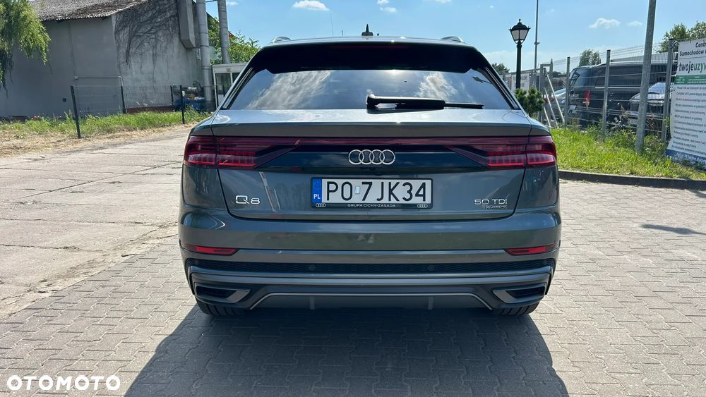 Audi Q8 - 7