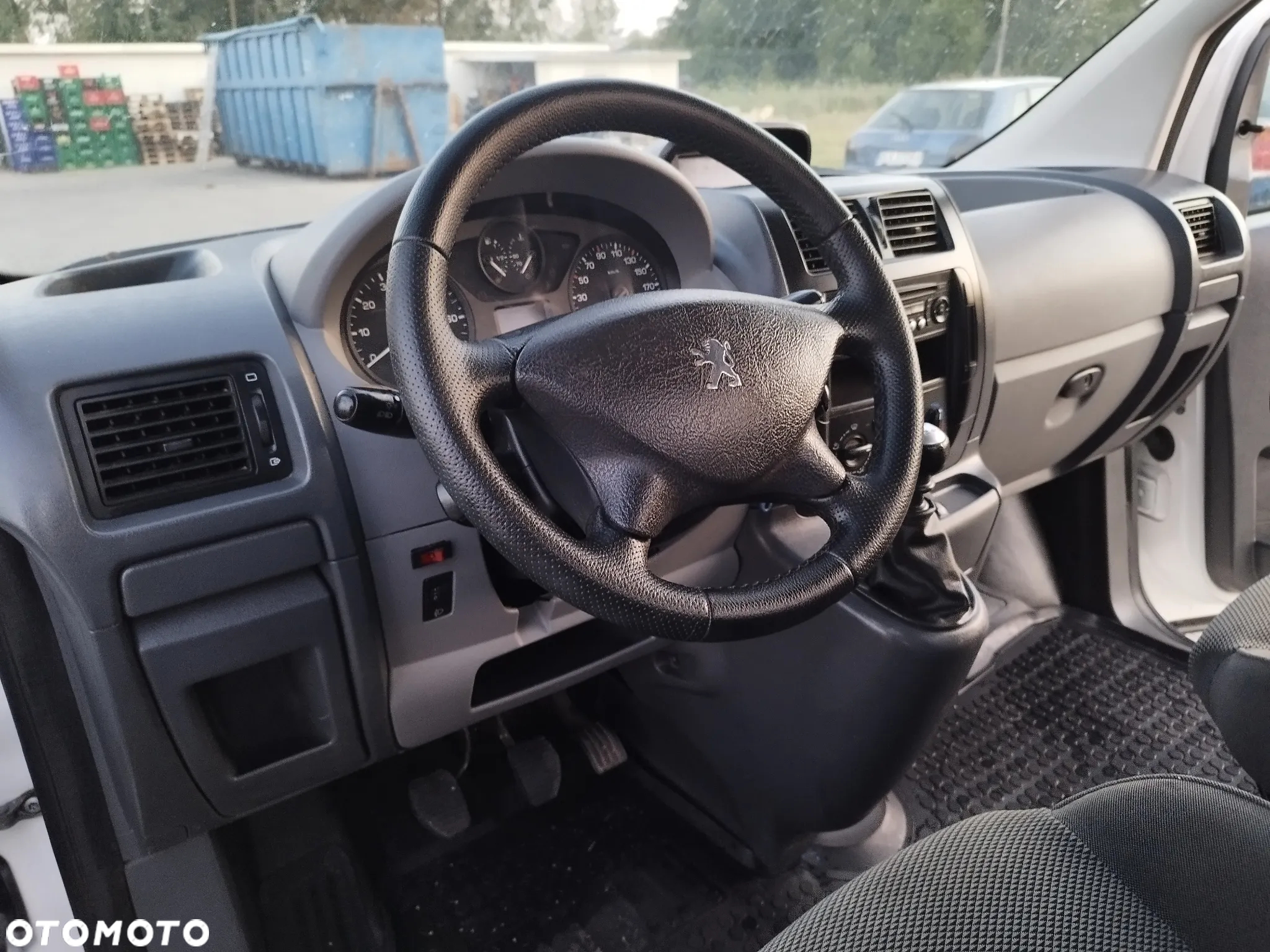 Peugeot Expert - 24