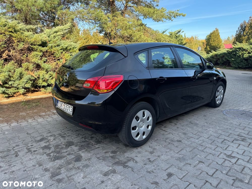 Opel Astra - 6
