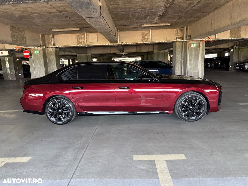 BMW Seria 7 740d xDrive MHEV - 2