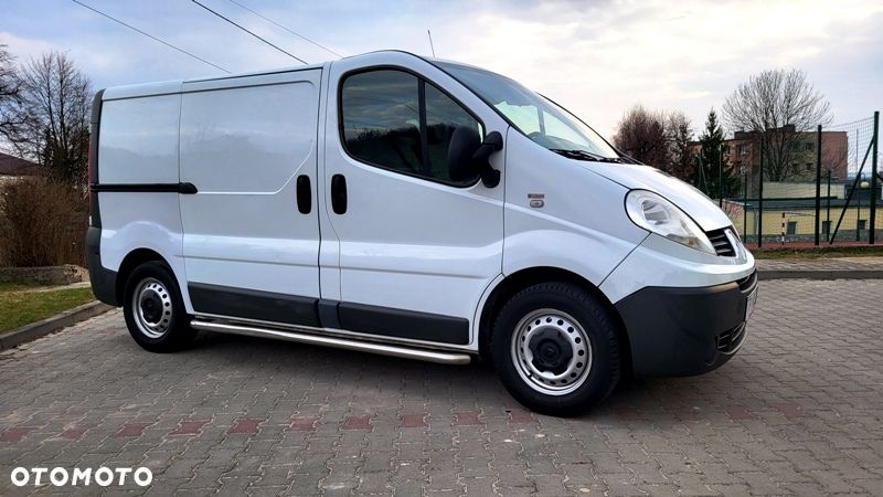 Renault Trafic - 10