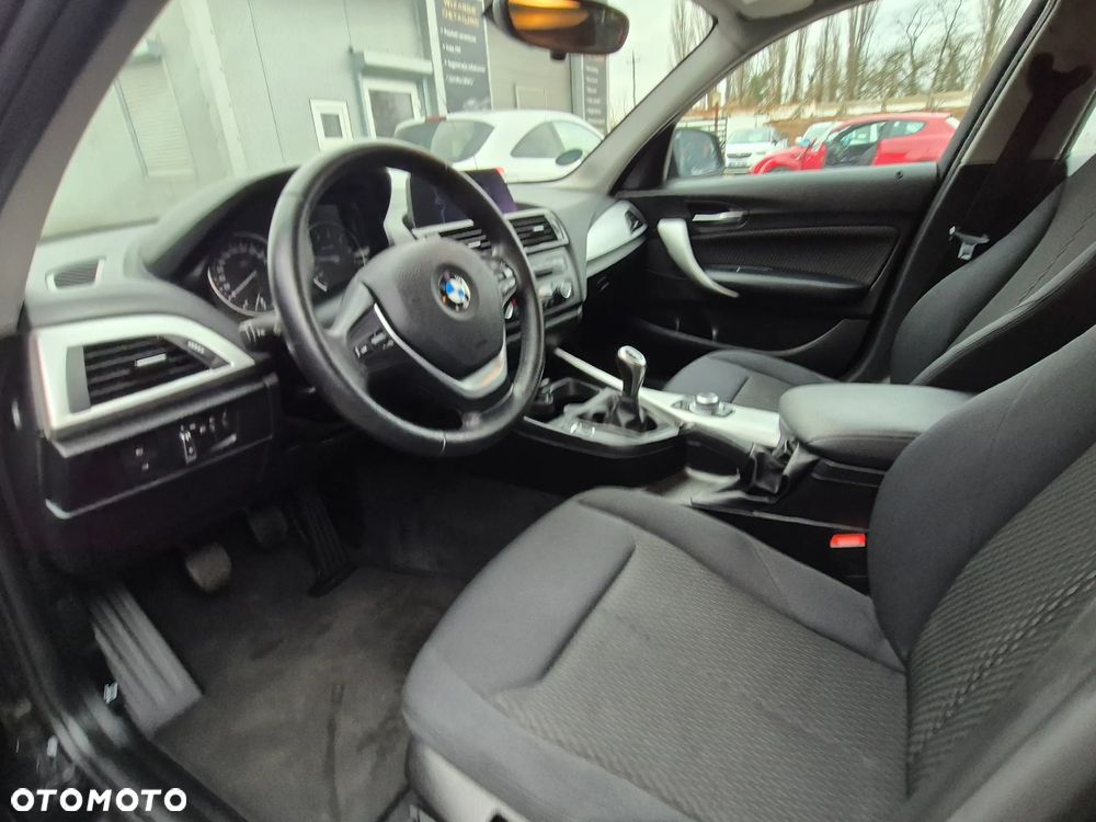 BMW Seria 1 116i Urban Line - 25