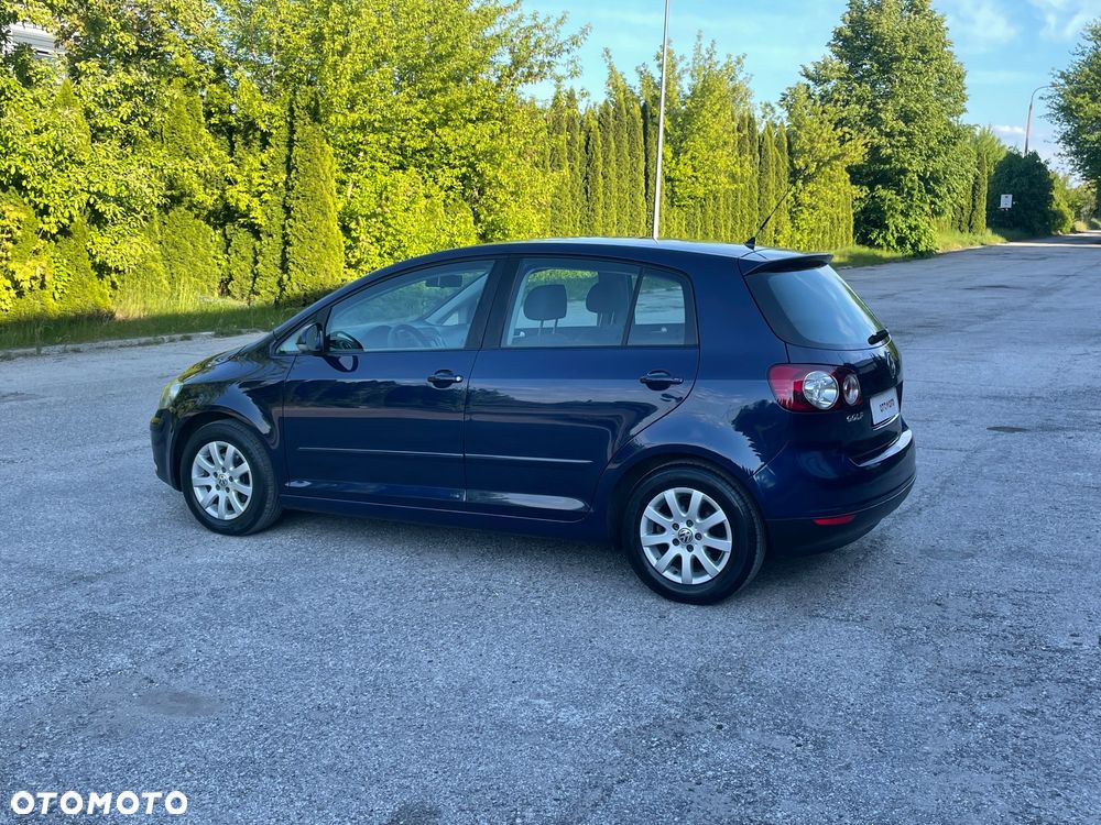 Volkswagen Golf Plus 1.6 Comfortline - 36