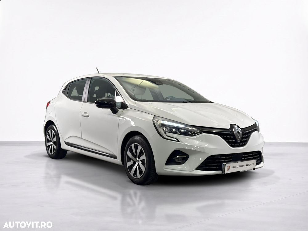 Renault Clio - 8