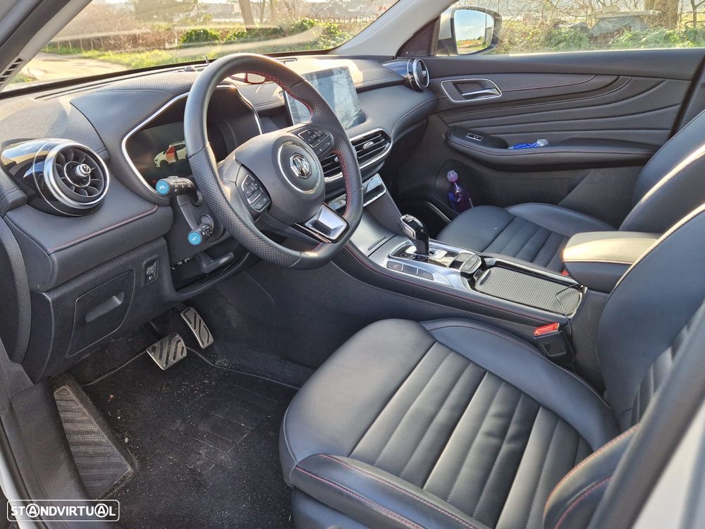 MG EHS 1.5 T-GDI Plug-in Hybrid Luxury - 5