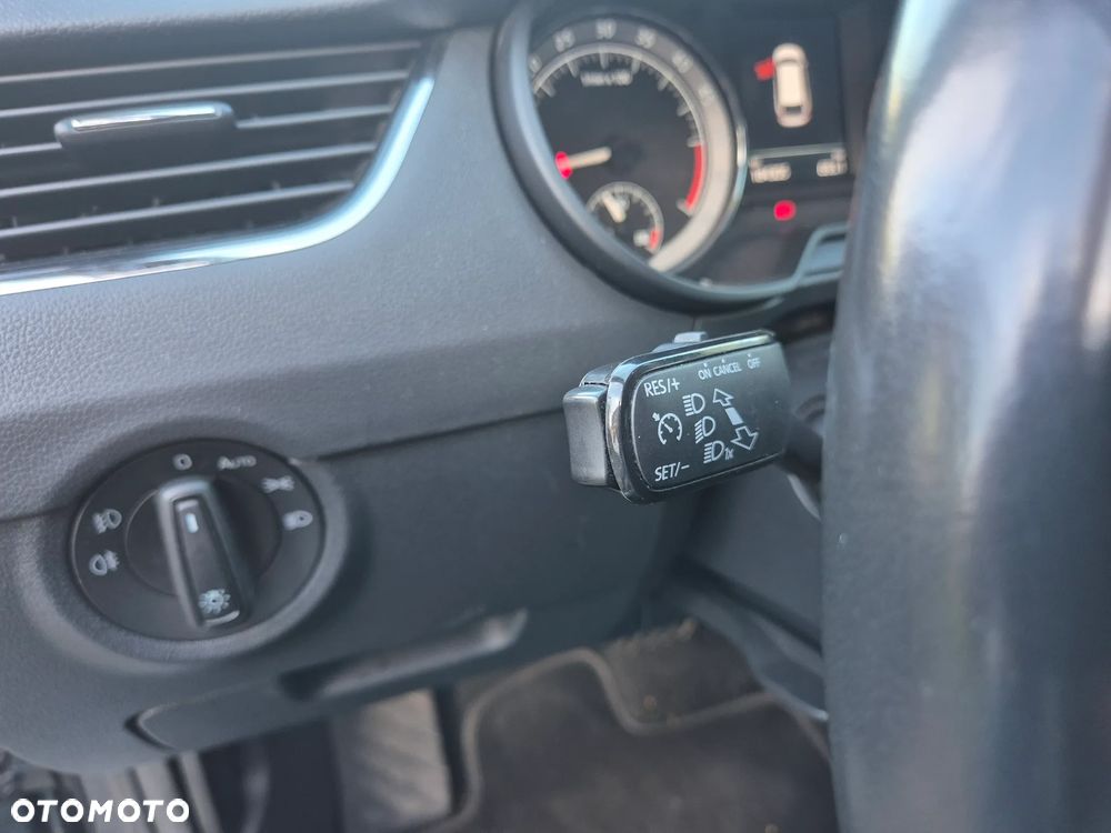 Skoda Octavia 2.0 TDI Style DSG - 15