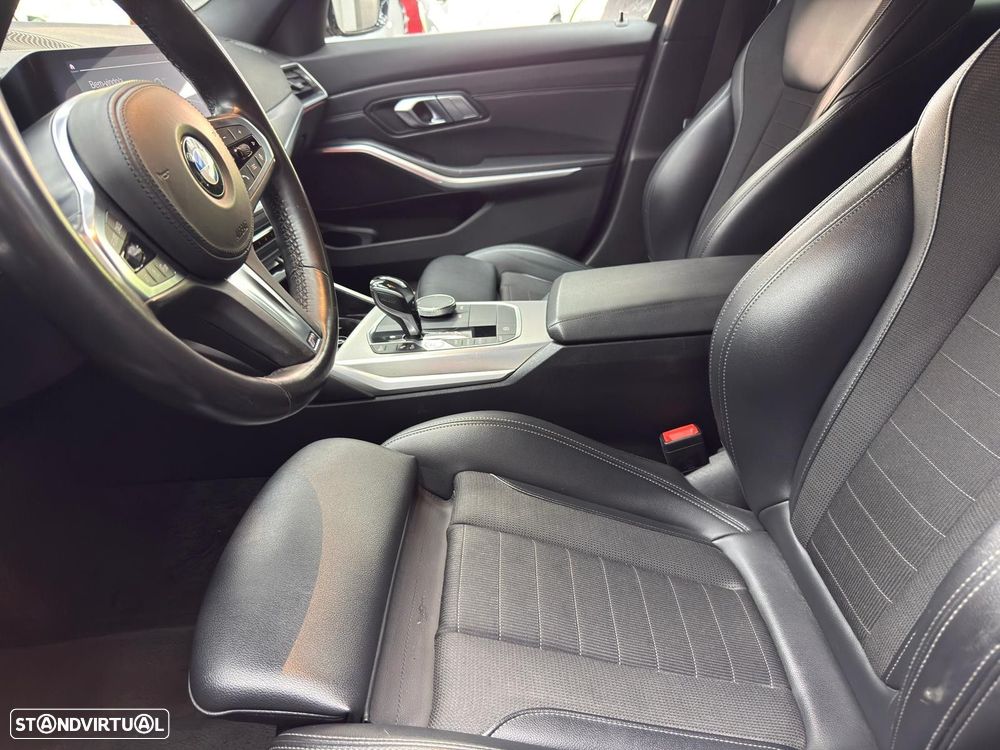BMW 320 d xDrive Line Sport Shadow Auto - 34