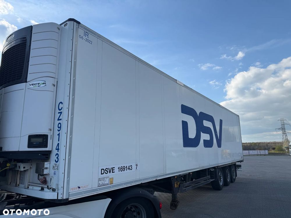 Schmitz Cargobull Chłodnia Doppelstock - 2