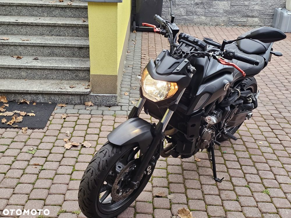 Yamaha MT - 4