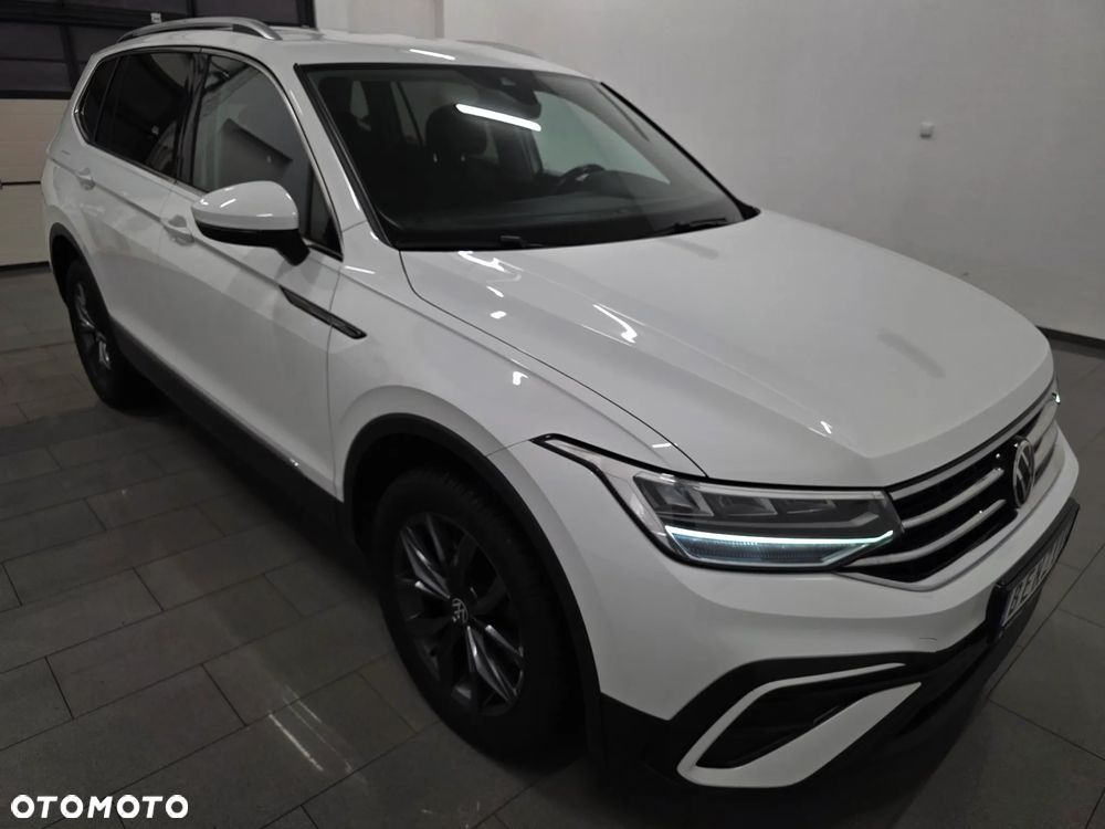 Volkswagen Tiguan Allspace - 32