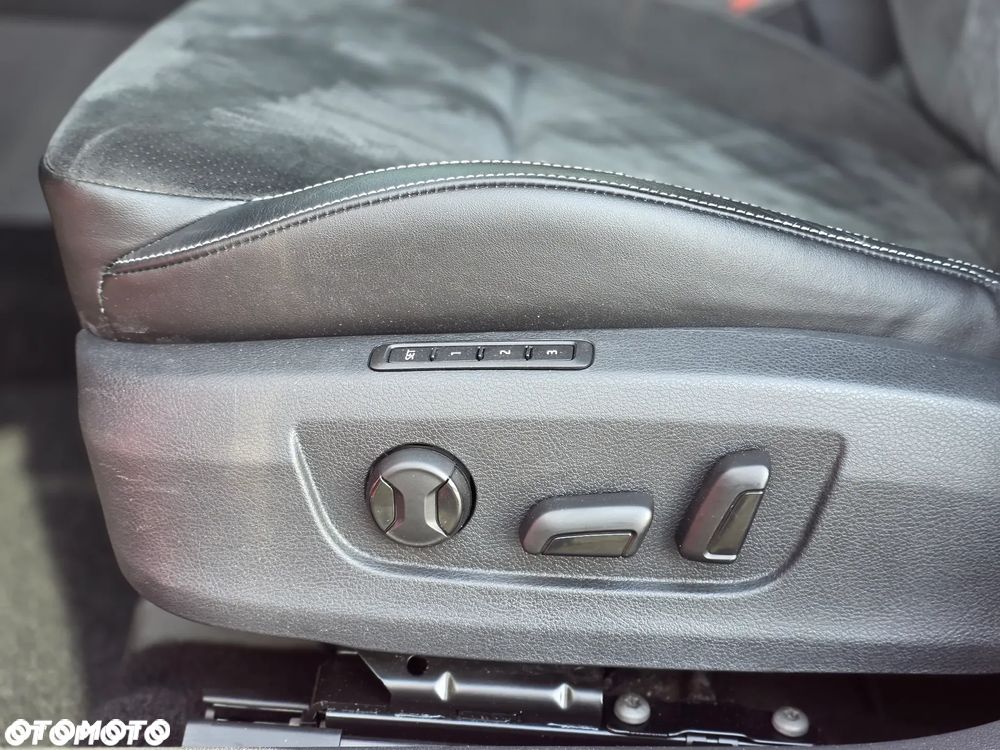 Skoda Superb 1.5 TSI Sportline DSG - 29