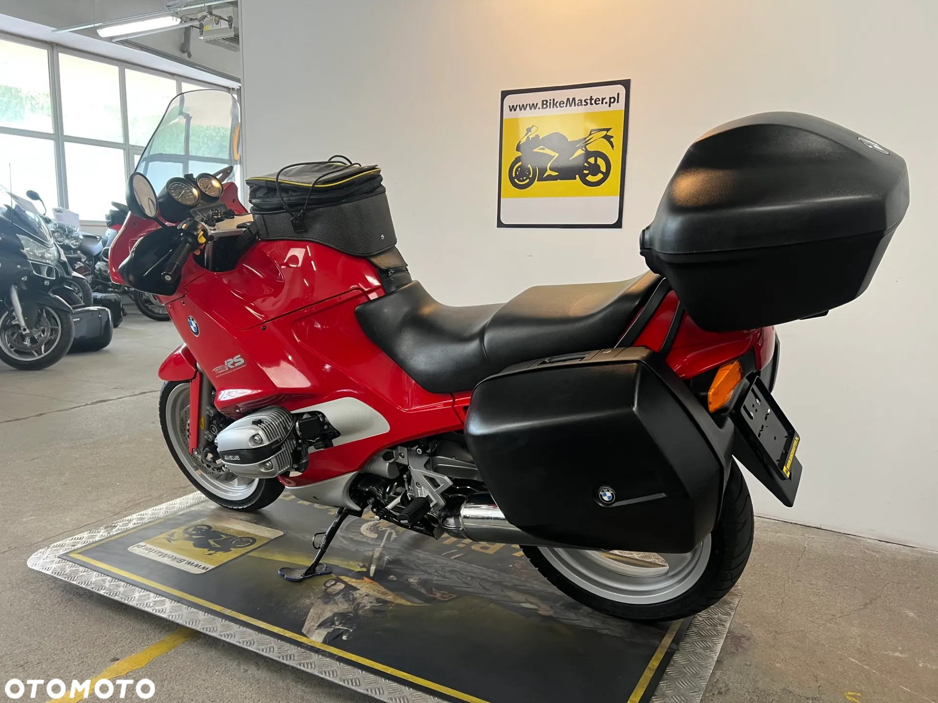 BMW R - 6