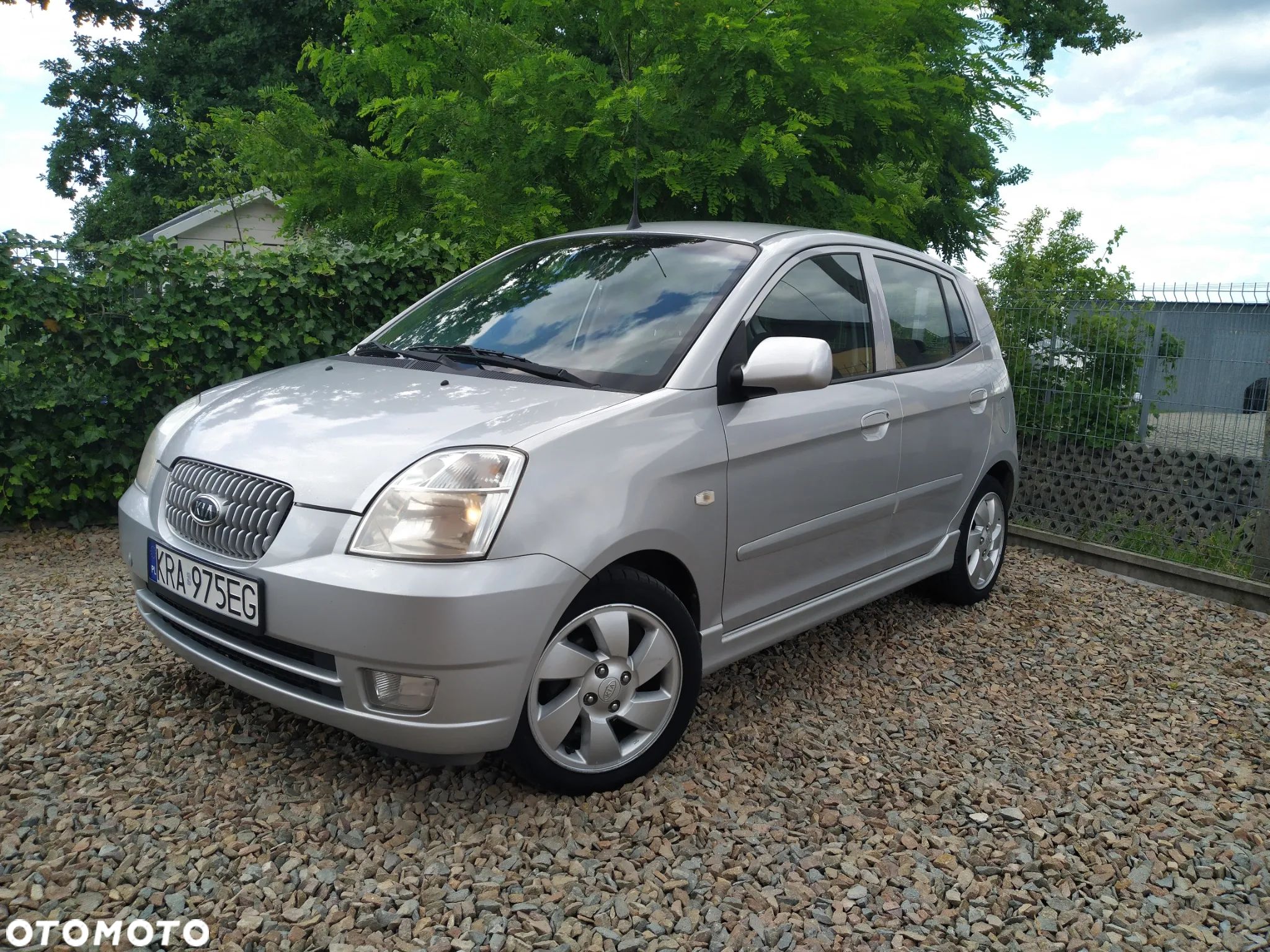 Kia Picanto 1.1 EX - 1