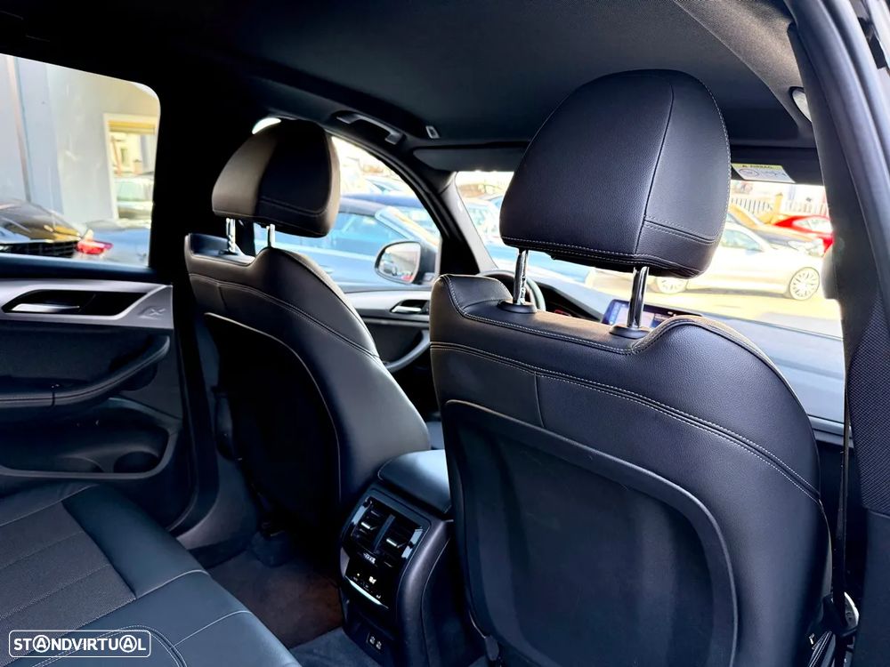 BMW X3 18 d sDrive Pack M Auto - 35