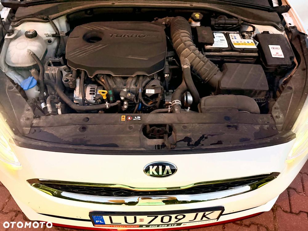 Kia ProCeed - 11