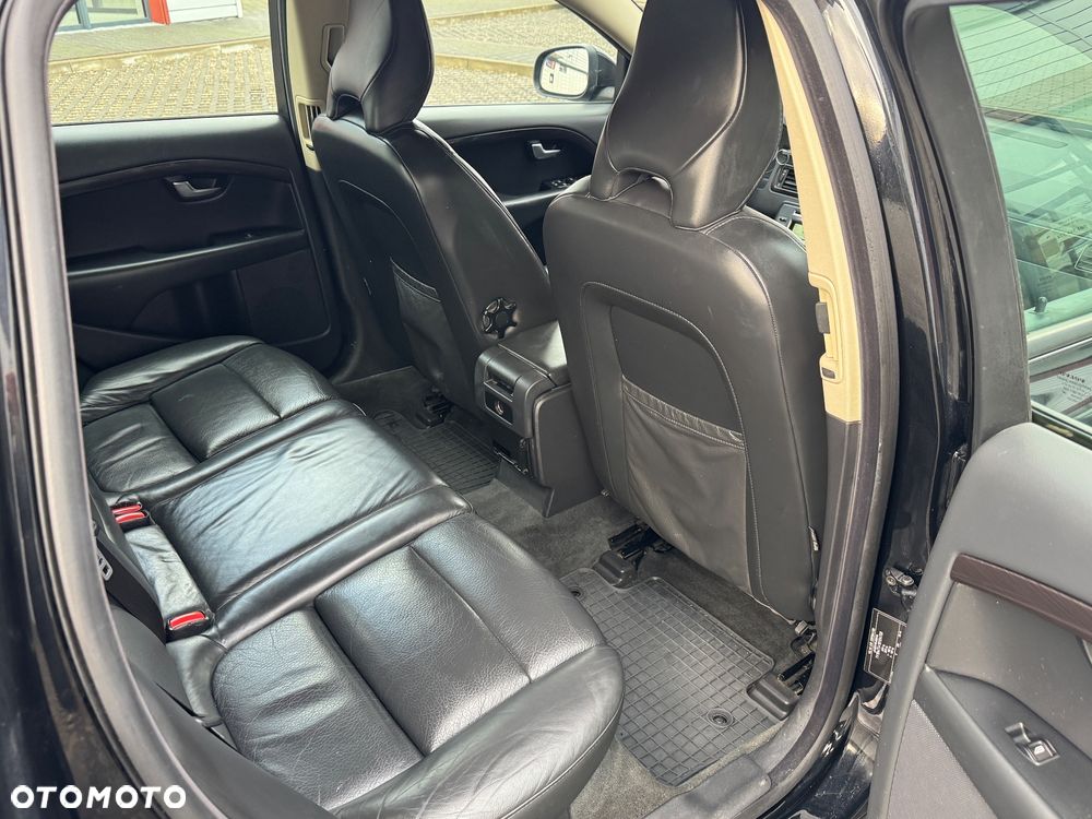 Volvo V70 2.0D Summum - 27