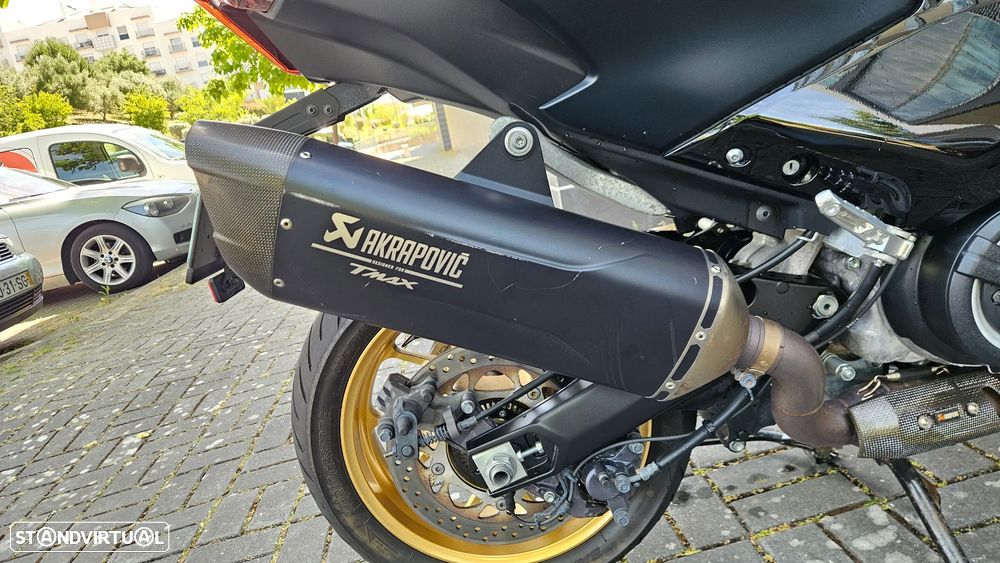 Yamaha TMAX Tech Max - 9