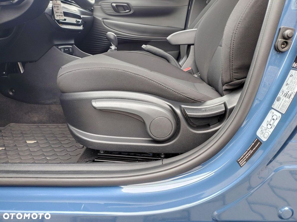Hyundai i20 - 12