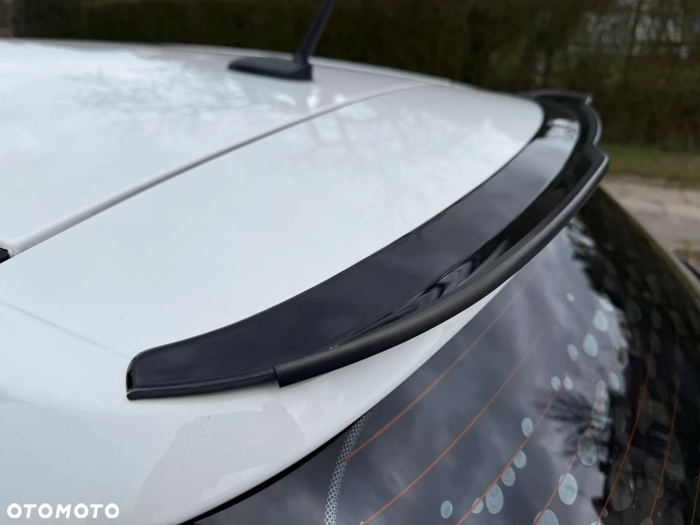 Hyundai i30 1.6 GDI Premium - 18