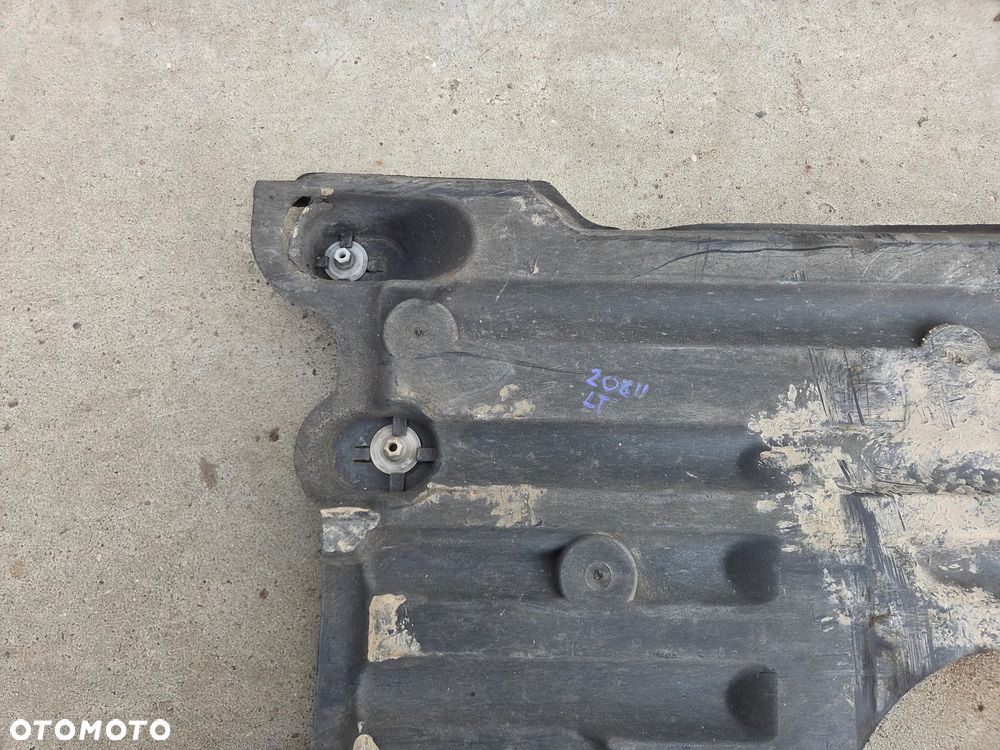 Osłona podwozia lewa tylna Peugeot 208 II  9823573680 - 3