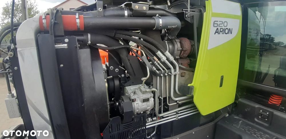 Claas Arion 620 - 11