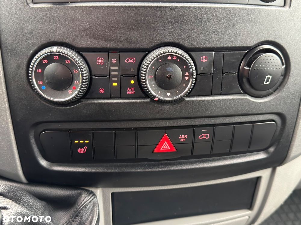 Volkswagen CRAFTER - 19