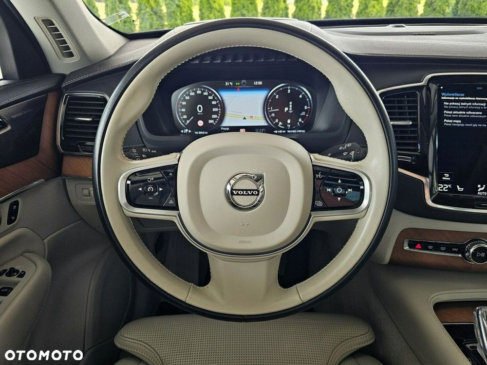 Volvo XC 90 - 16