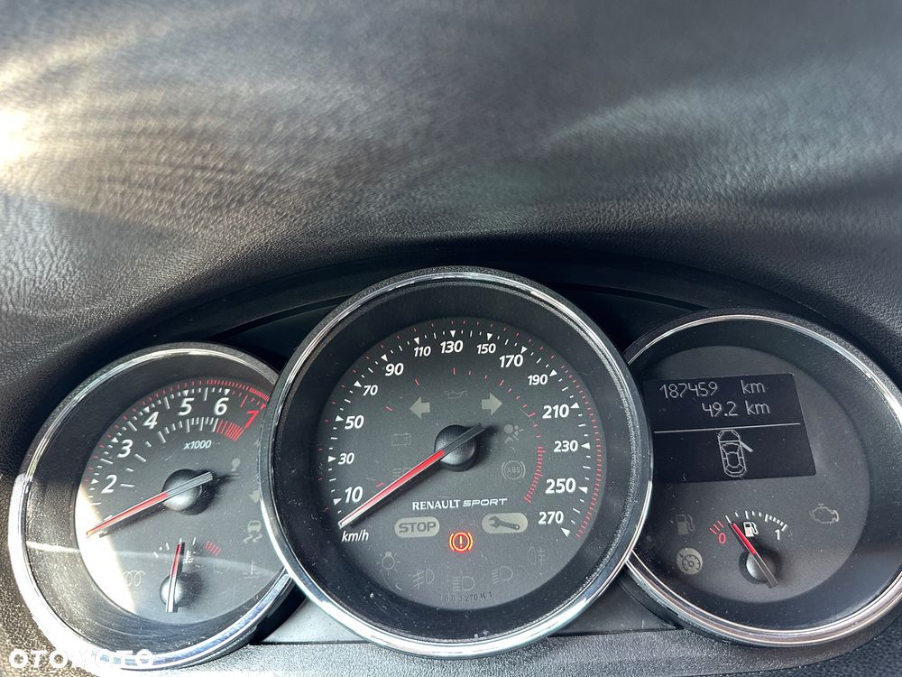 Renault Megane GT 220 - 32
