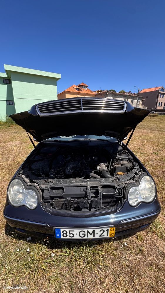 Mercedes-Benz C 220 - 22