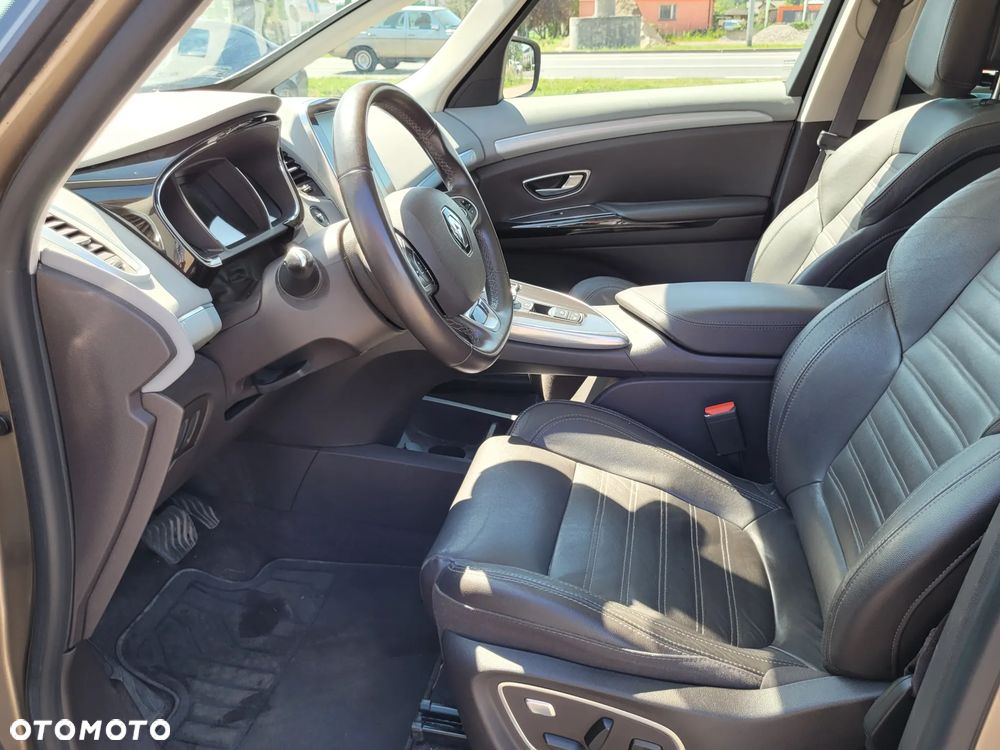 Renault Espace 1.6 dCi Energy Initiale Paris EDC - 14