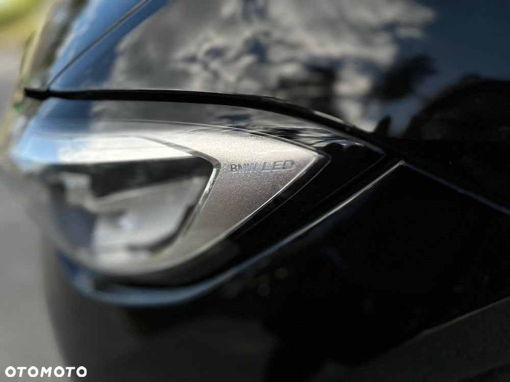 BMW Seria 3 - 16