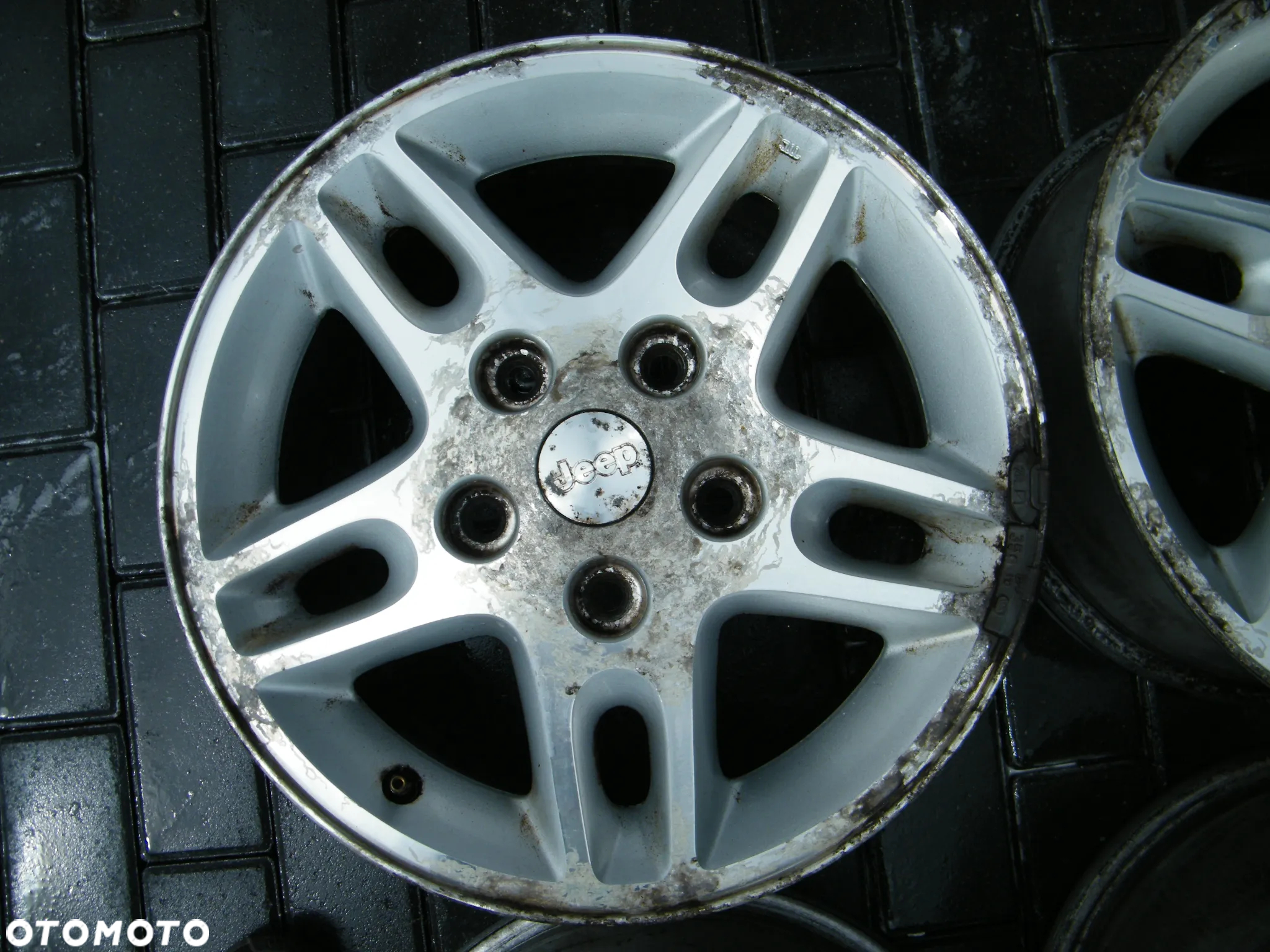 Felgi aluminiowe alufelgi komplet 5x127 7J x 16 otwór 71 - 4