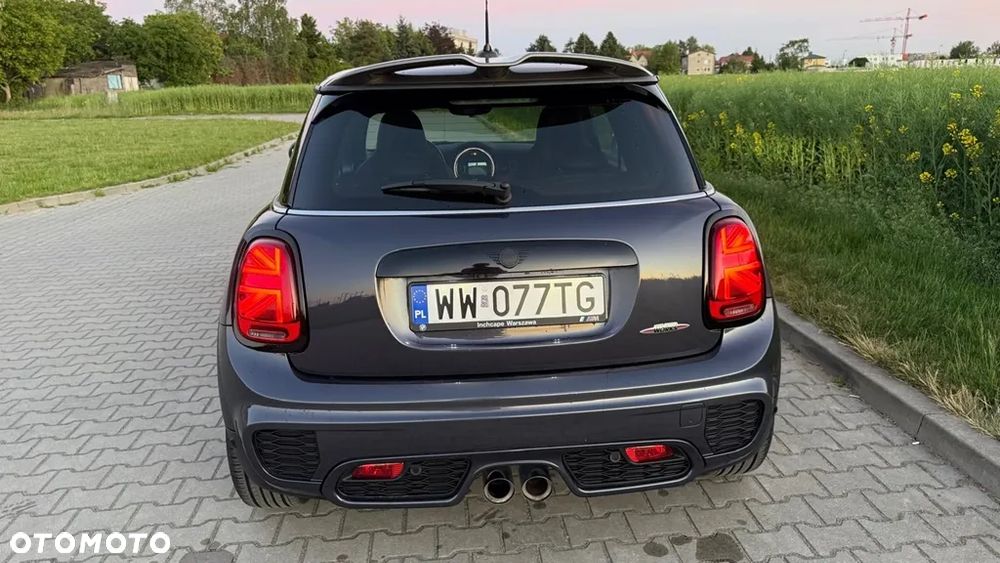 MINI John Cooper Works - 7