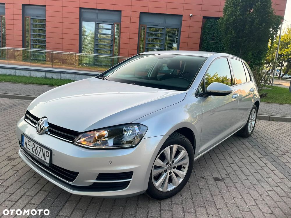 Volkswagen Golf 1.2 TSI BMT Comfortline - 9