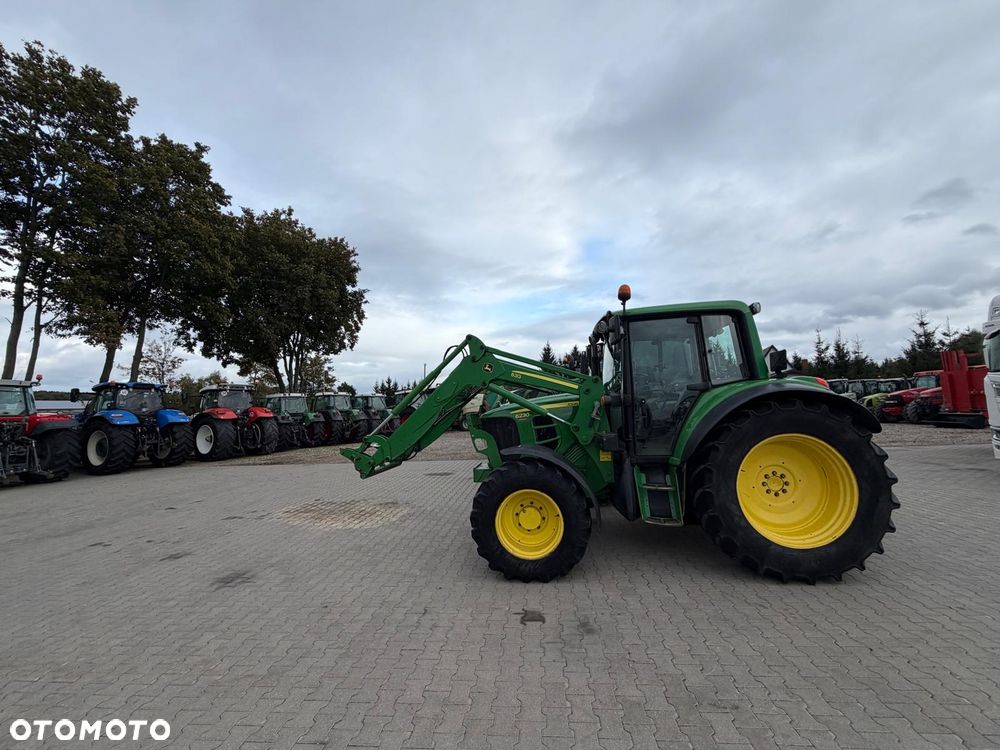 John Deere John Deere - 2