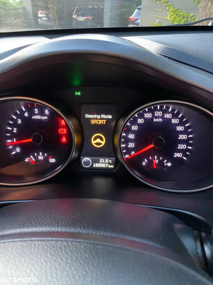 Kia Sportage 1.7 CRDI XL 2WD - 10